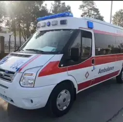 桂林市救护车转运/长途跨省市返乡拉回家/危重病人租赁价格收费用